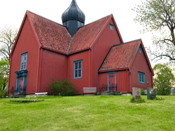 Rein Kirke - foto Elizabeth J.R. Brødreskift